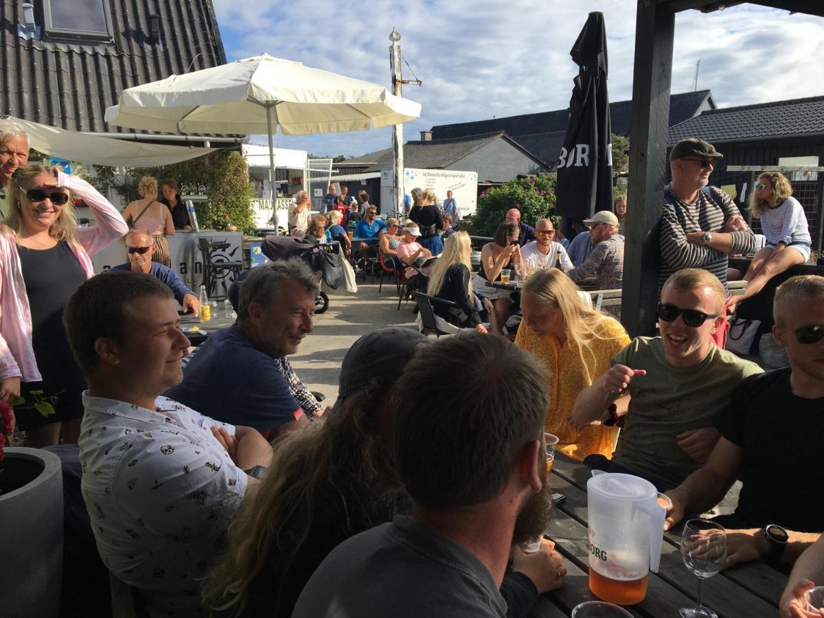Casablanca Hostel, Hyggelig Overnatning Anholt Luaran gambar